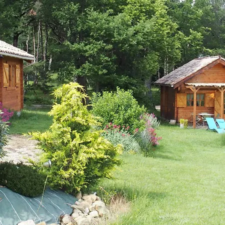 Chalets Du Bois De Vache Le Poet-Celard Exterior photo
